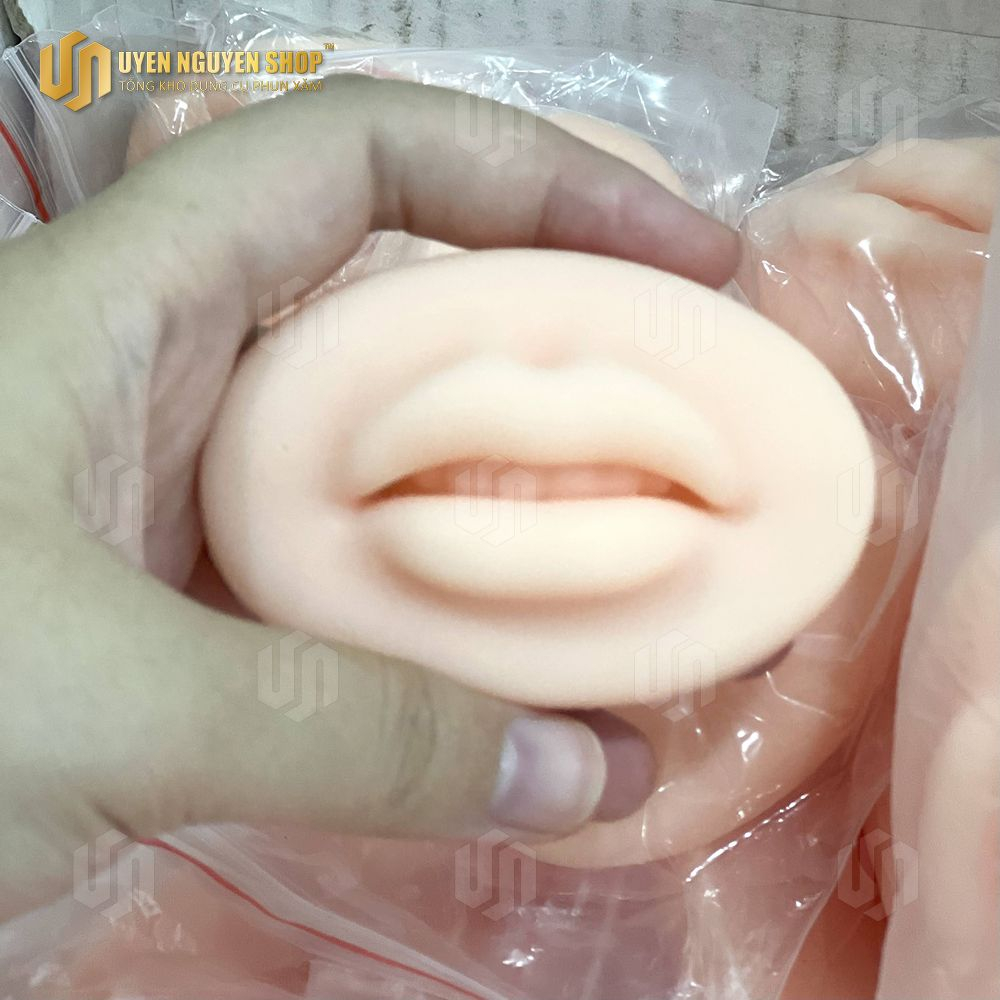 Môi silicon 5D loại 1 học phun xăm cho người mới bắt đầu